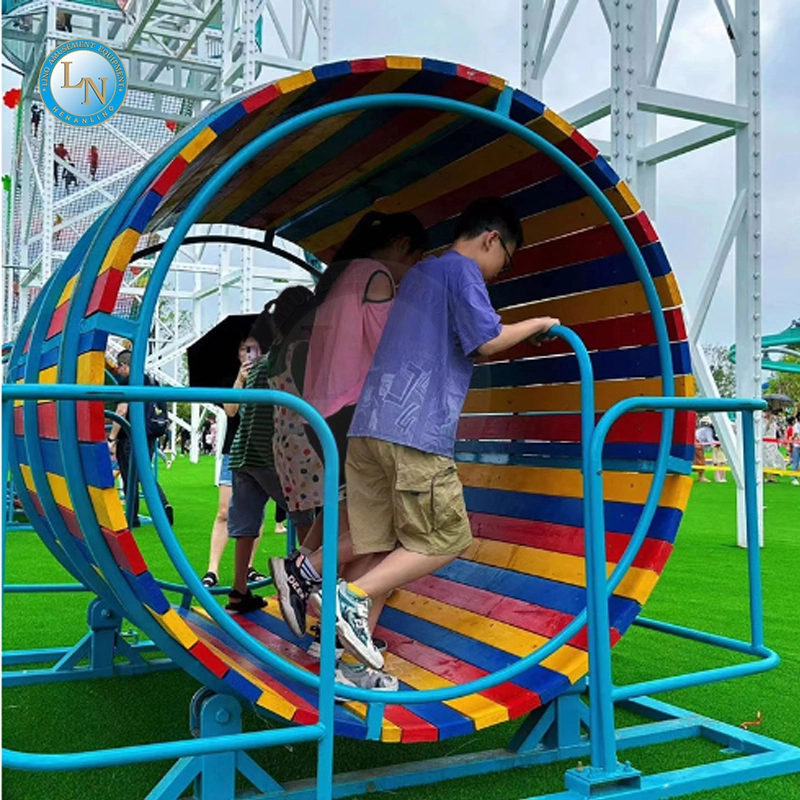 Unpowered Outdoor Sports Games Happy Drum Walking Roller Wheel Spacewalk Games Wooden Amusement Park Ride For Shopping Mall 1