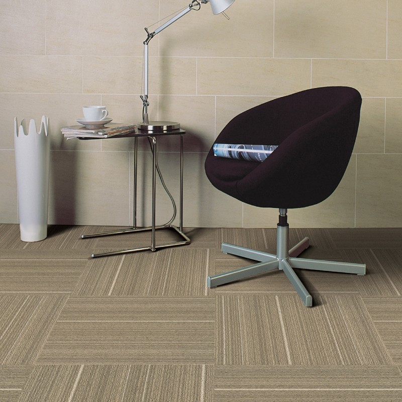 Piastrelle di moquette in nylon 50x50 cm per uso domestico e commerciale, da parete a parete. 1