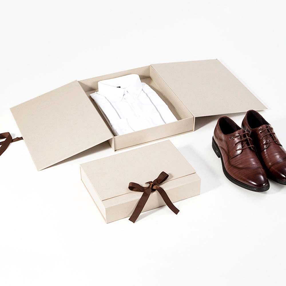 Custom Personalized Foldable Magnetic Paper Gift Box with Bow and UV Coating 1