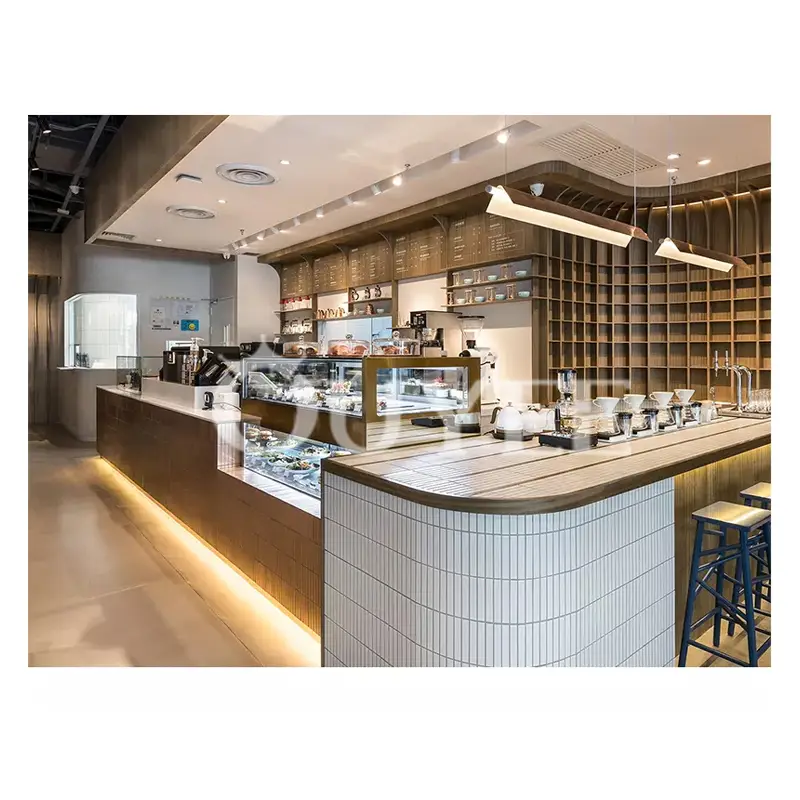 Set di tavolo e sedie da bar - Arredamento per banconi e negozi di bar 1