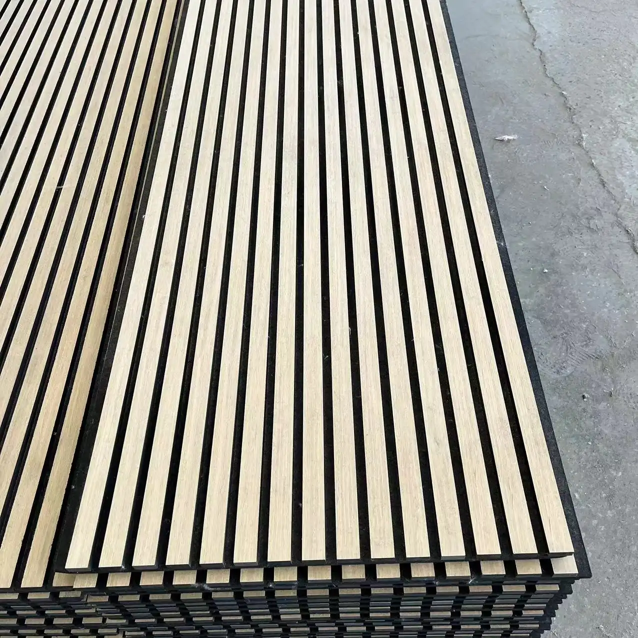 European Standard MDF Wood Veneer Slat Acoustic Sound Absorbing Wall Panel 1