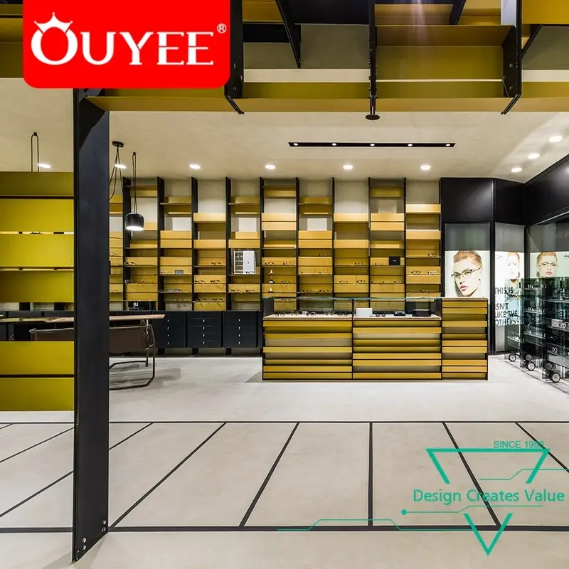 Expositor personalizado de óculos de sol Ray-Ban com iluminação LED. 1