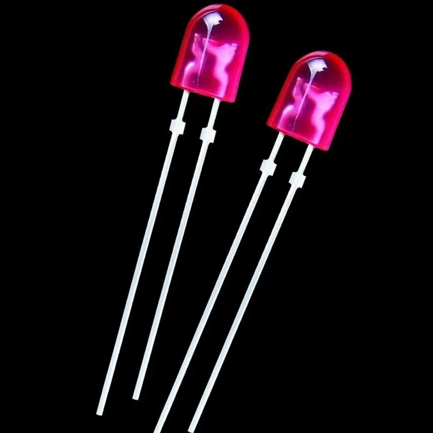 Diodo LED ovalado rojo superbrillante con certificación RoHS y 5 años de garantía. 1