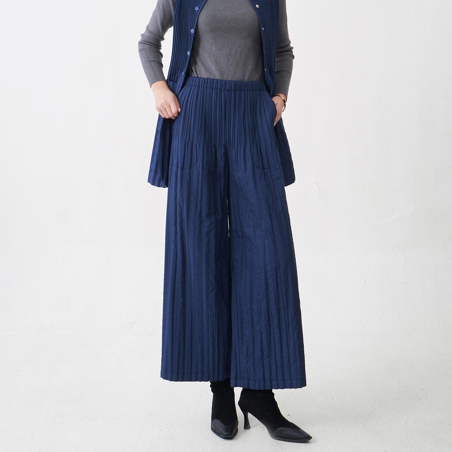2025 New Women’s Winter Cotton Wide-Leg Casual Fashion Pants High Quality 1