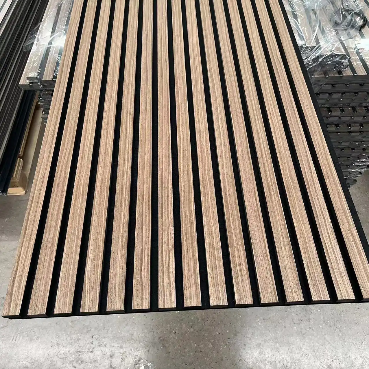 Light Smoke Oak PET Acoustic Wood Slat Panel with Wood Veneer Sound Absorption 1