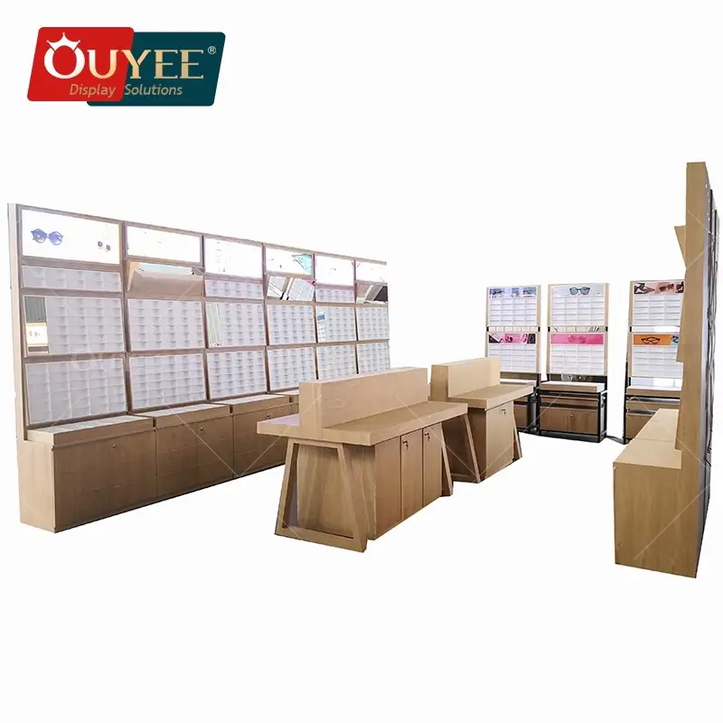 Vetrine espositive per ottica da fabbrica - Arredamento per negozi di occhiali, personalizzato 1