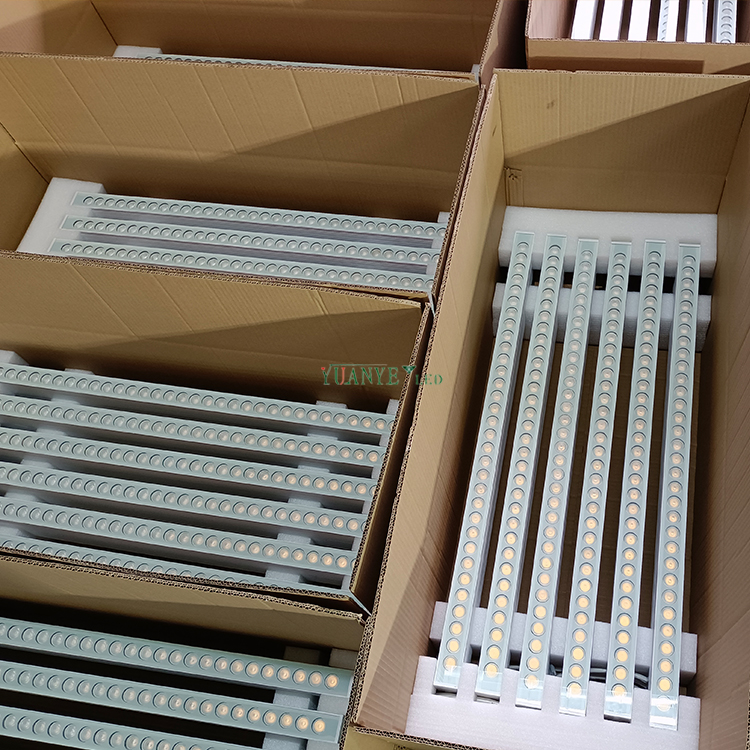 LED LED LASSEUR MUR MUR DE LUMINAGE DE LE LED 12W 36W 48W 50W ANTIGLARE 250-1500MM Downlight Hotel Spot Light Yy-XQ4067 9