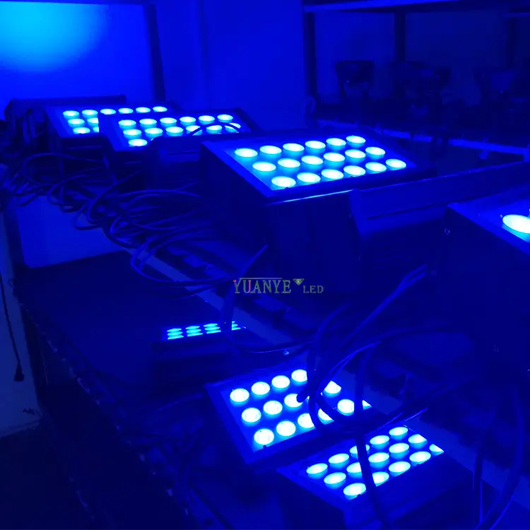 Calidad IP65 Impermeable a la luz de color a todo color RGBW 54W 90W 120W 162W Fabricantes de luz de etapa YY-SG001 1