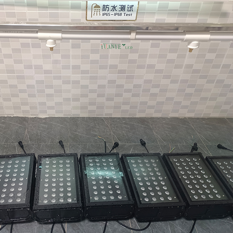 Calidad IP65 Impermeable a la luz de color a todo color RGBW 54W 90W 120W 162W Fabricantes de luz de etapa YY-SG001 7