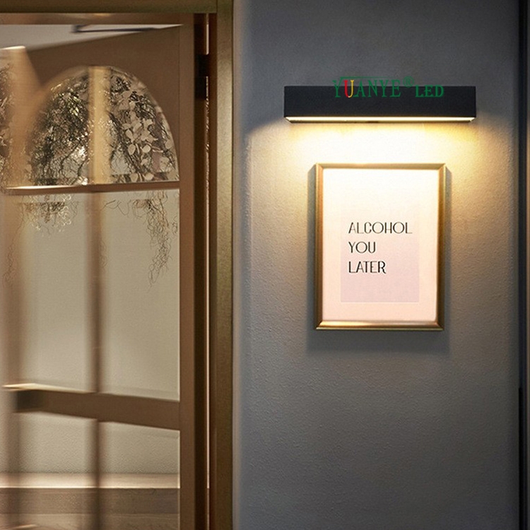 Yuanyeled Head Single Modern Waterproof Outdoor Long Strip LED Wall Lampu RGB RGBW IP65 LIGHT LIGHT YY-BDL011 12