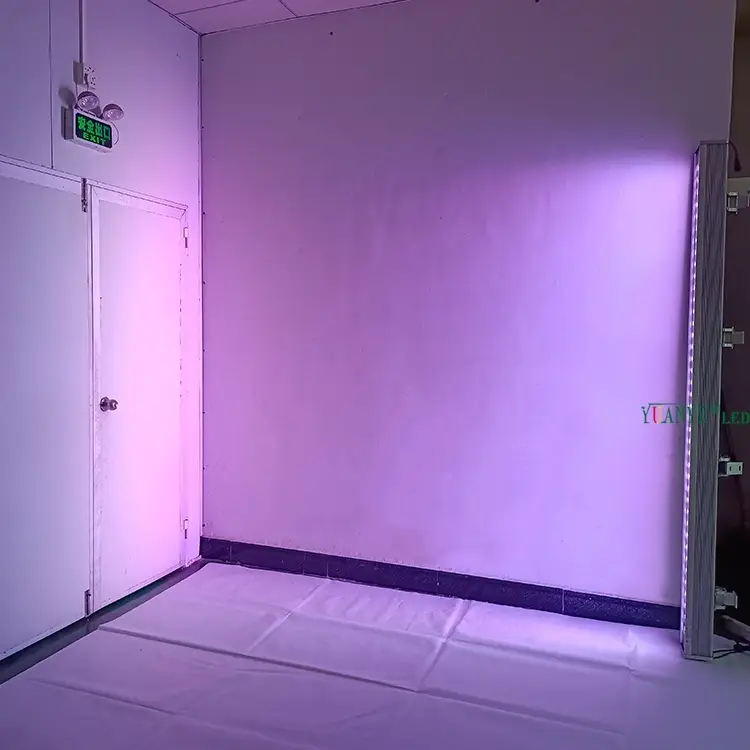 Fabricant d'éclairage de laveuse murale professionnelle DJ Lights for Night Club Hotel Bridge Park DJ Booth Yy-XQ154120 1