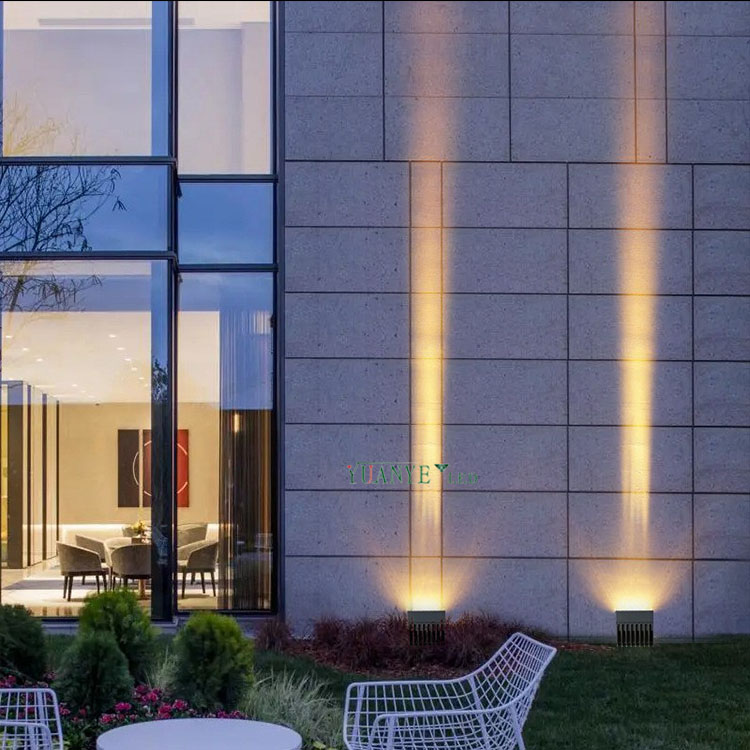 Verre murale intelligente en verre transparent étanche DMX512 Lautres suspendues pour le café télécommandé YY-BDS024 11