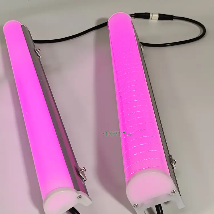 Yuanyeled LED RGBW Tubo Light House5065 1