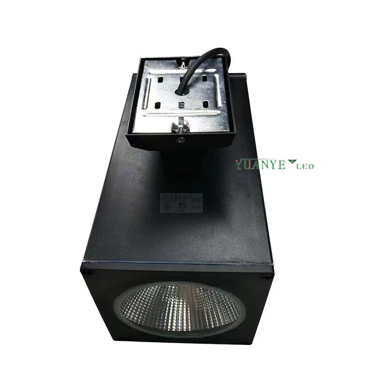 Éclairage mural COB DMX512 Google Home Control Deux têtes Surface d'économie d'énergie montée pour l'hôtel Stadium YY-BDS007-T 9