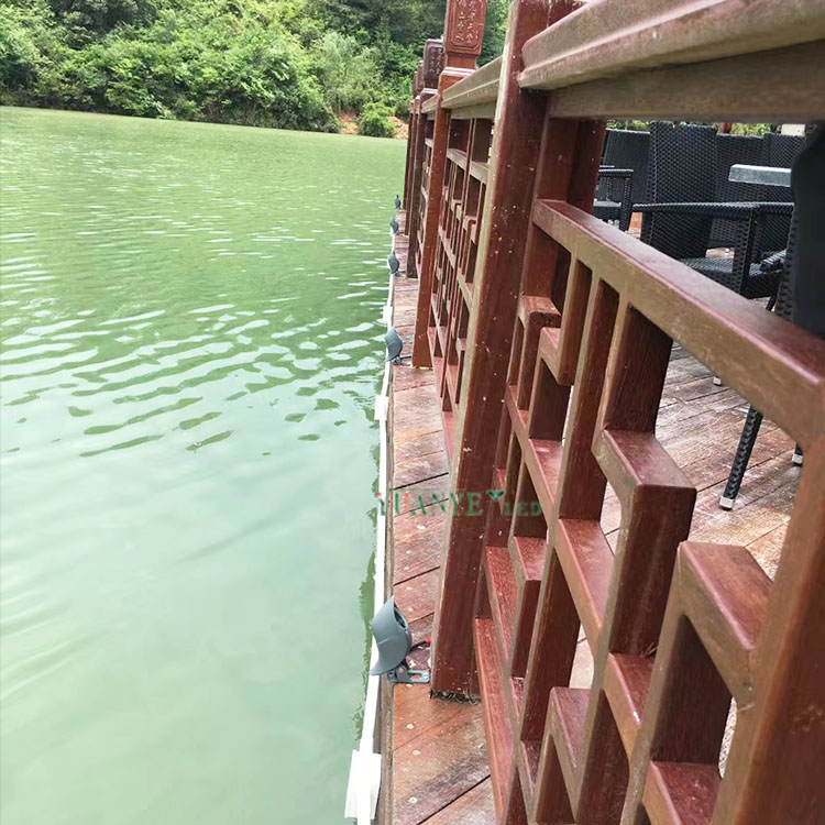 ソーラーフラッドライトサプライヤー5W 6W LEDガーデンライトIP65でパスガーデンを明るくするIP67 IP68ステージライトYY-TG5A 12