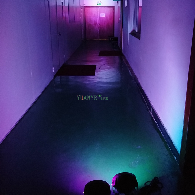 Luce di inondazione a LED montata in superficie Dia 5,5 pollici Smart Lights da esterno 27W 36W 54W 81W Illuminazione proiettore YY-TG6B 9