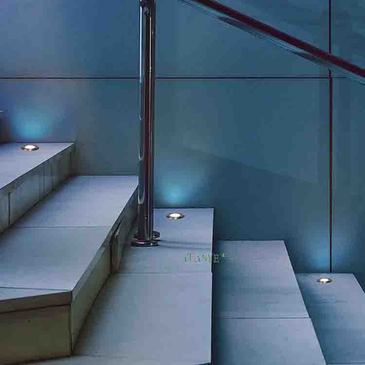 Yuanyeled - سعر الجملة Solar Power Street Light DC 12V 3 سنوات ضمان IP65 راحة مثبتة على yy -dmr002 12