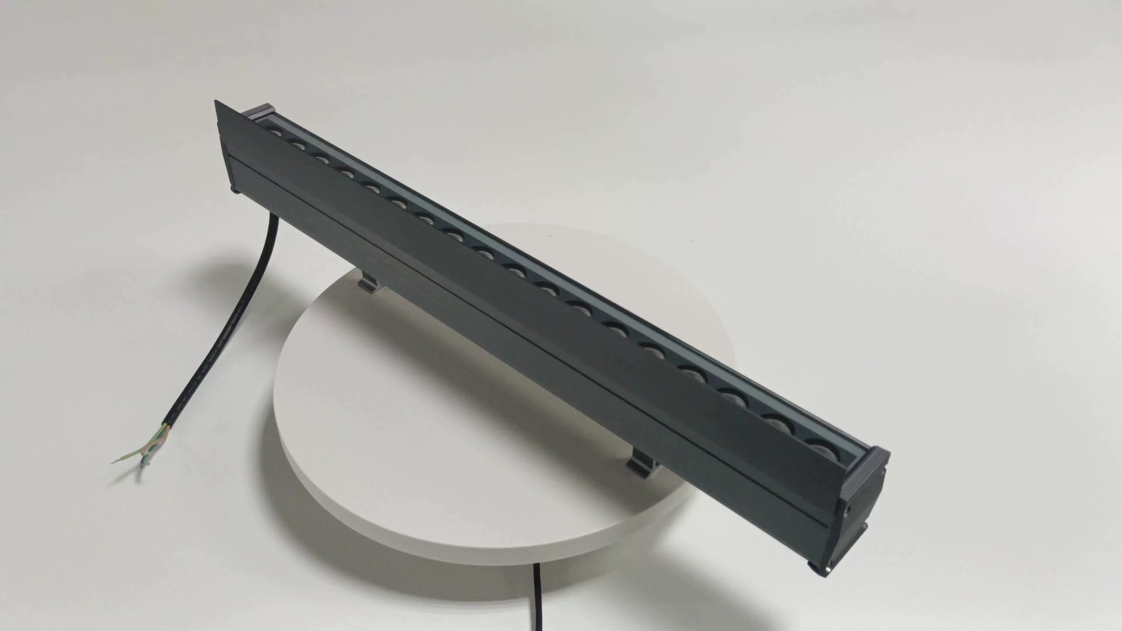 Yuanyeled - Single Color Structural IP67 White 3000K PWM constantemente brillante 36W 48 vatios AD lineal de lavado de pared. n repetir producto 2