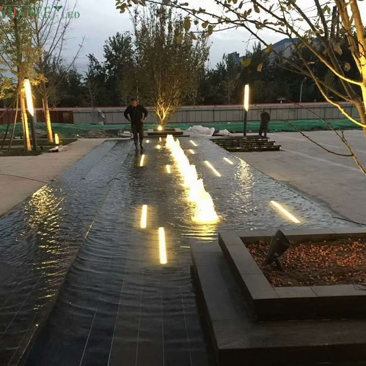 YuanyEled - Iluminación de luz lineal LED submarina IP68 18W 2700K 15W DMX512 RGBW ASIGHER DE LA MALA LED IMPRESIONA YY -SDTJ 12