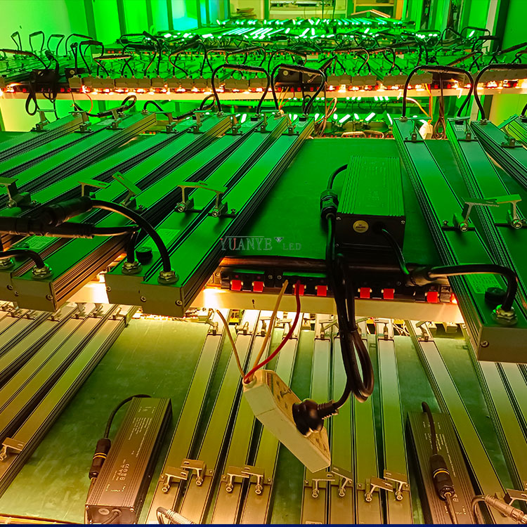 Yuanyeled - pengeluar kilang Bateri berkuasa LED Wall Washer Stage Light 9W 12W 24W 15 30 Degree AD. n berulang produk 13