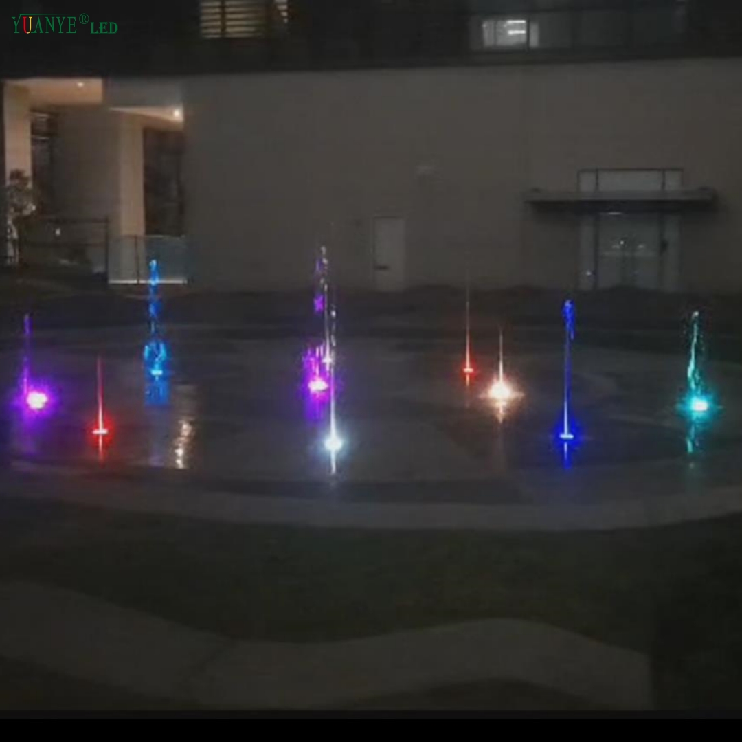 Case di illuminazione YuaNyeled | Luce di fontana a LED in Malesia 3