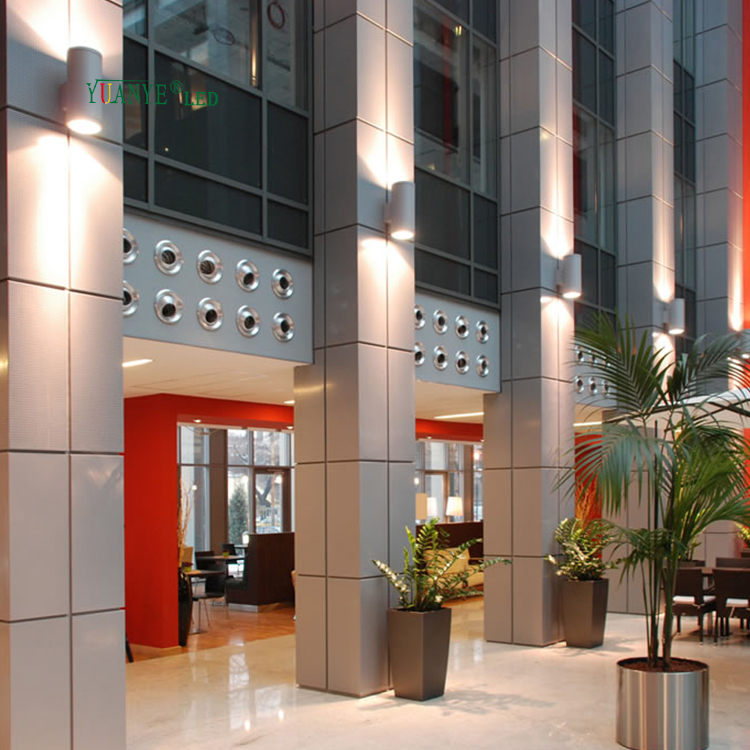 Affordable Price Rgb 3In1 Rgbwa 5 In 1 Yuanyeled Shop Voice Control Wall Lamps Dali Tuya Wireless Dmx Control YY-BDR002 12