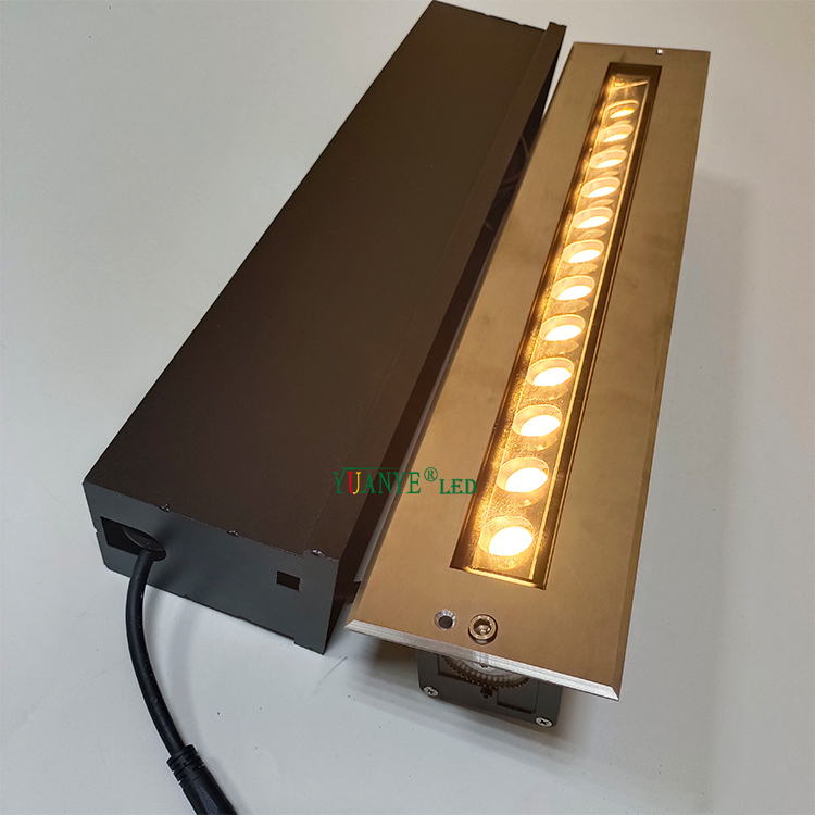 LED LED LED ÉCLAIRES ÉCLAIRES LALLAGE RVB RGBW DMX512 Lampadaires en plein air RGB RGBW PAVAGE LEIL YY-DML6 7