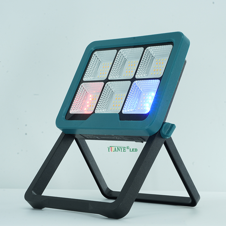 最高品質のポータブルLEDソーラーフラッドライト充電式Bluetooth IP65バッテリー付きキャンプライト240 7