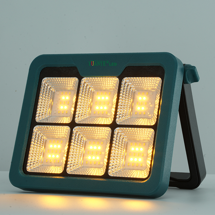 最高品質のポータブルLEDソーラーフラッドライト充電式Bluetooth IP65バッテリー付きキャンプライト240 8