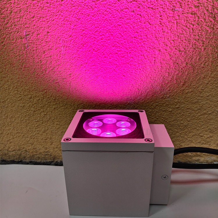 DMX512 Drahtlose, ferngesteuerte quadratische Wandleuchte mit Tuya-App für Smartphones RGBW YY-BDS042 3