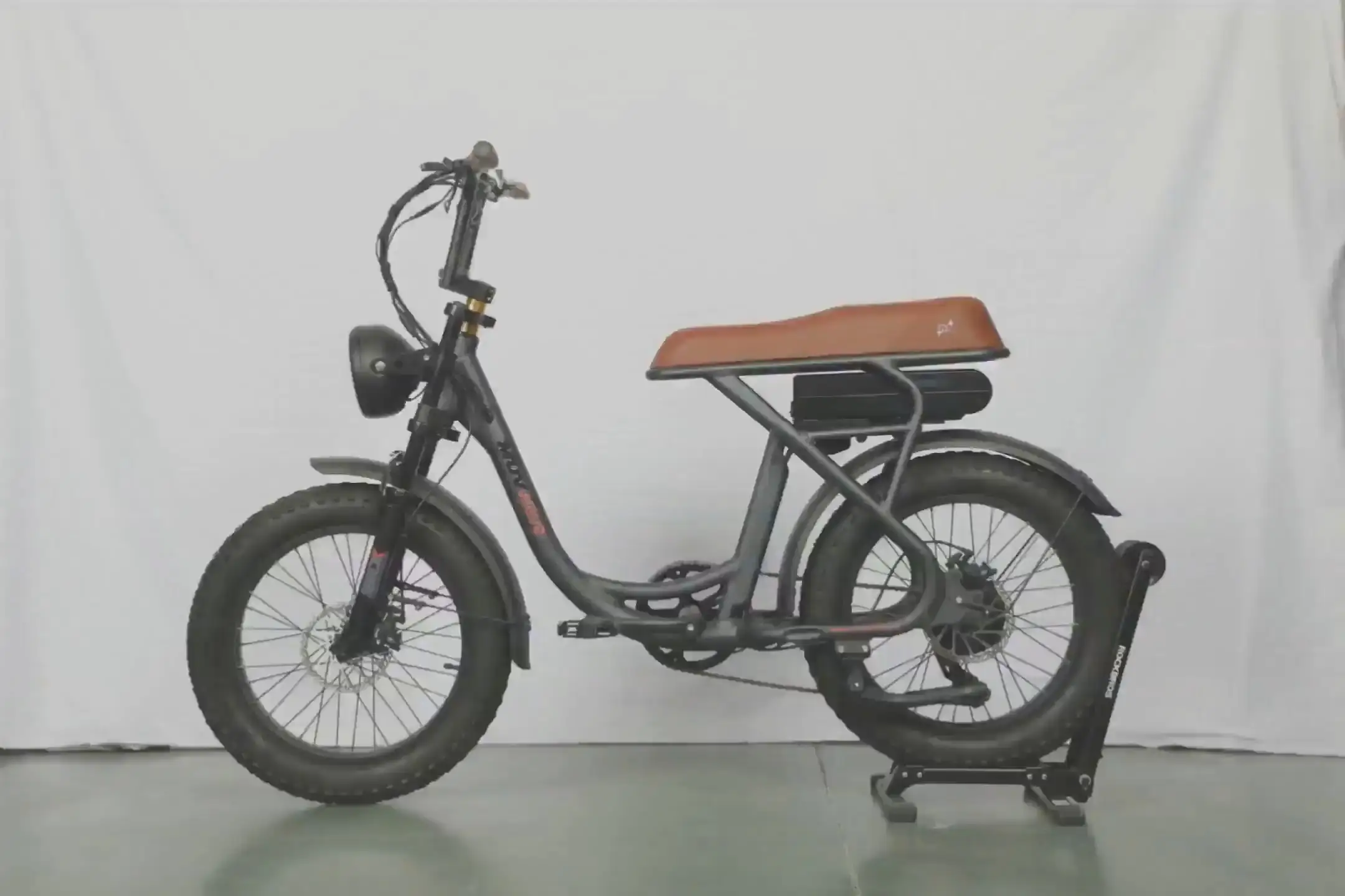 Bicicleta elétrica de íons de lítio de 20 polegadas e 350 W com pneu largo, pedal e 20 mph 1