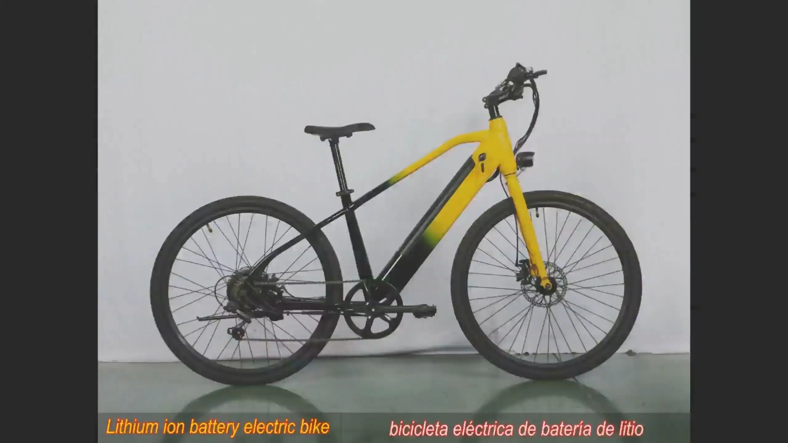 Bicicleta elétrica de íons de lítio com pneu de 26 polegadas e 350 W, pedal e 20 mph 1