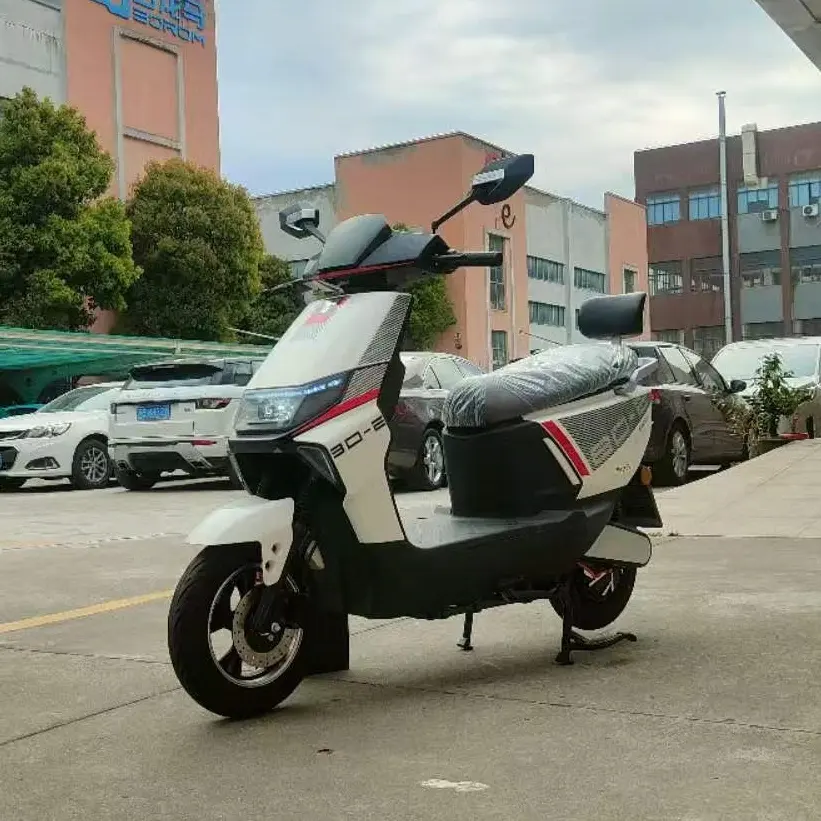 125cc Scooters by Cuccy Motor 3