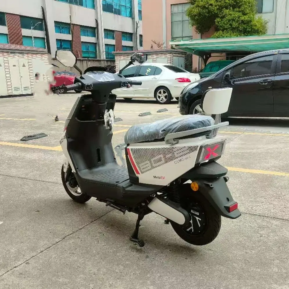 125cc Scooters by Cuccy Motor 8