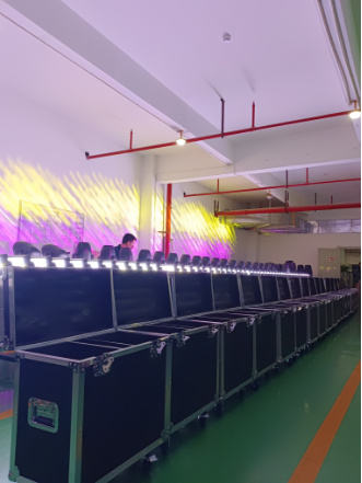 مُصنِّع رؤوس متحركة هجينة LED مخصصة | النهر الأصفر 7