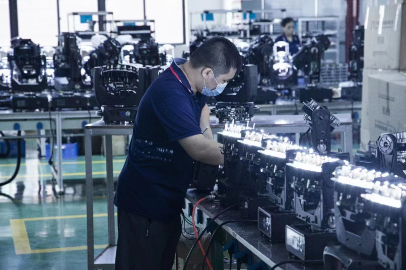 High-quality led stage lighting company | Yellow River 7