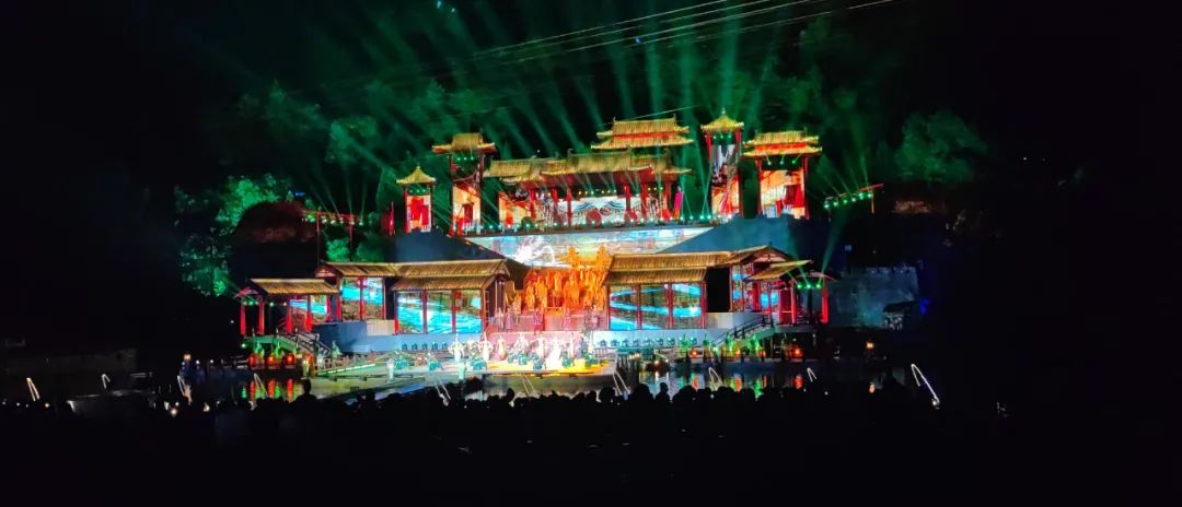 The Yellow River Lights Illuminate the Ancient Charm of JiuCheng Palace | Yellow River 1