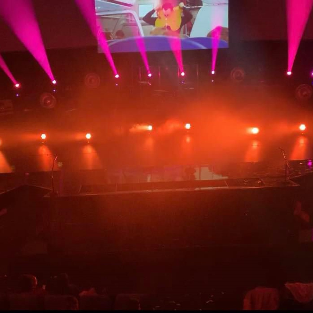 ノルウェーのイベントで最高のLED屋内パーライト。 -黄河 3