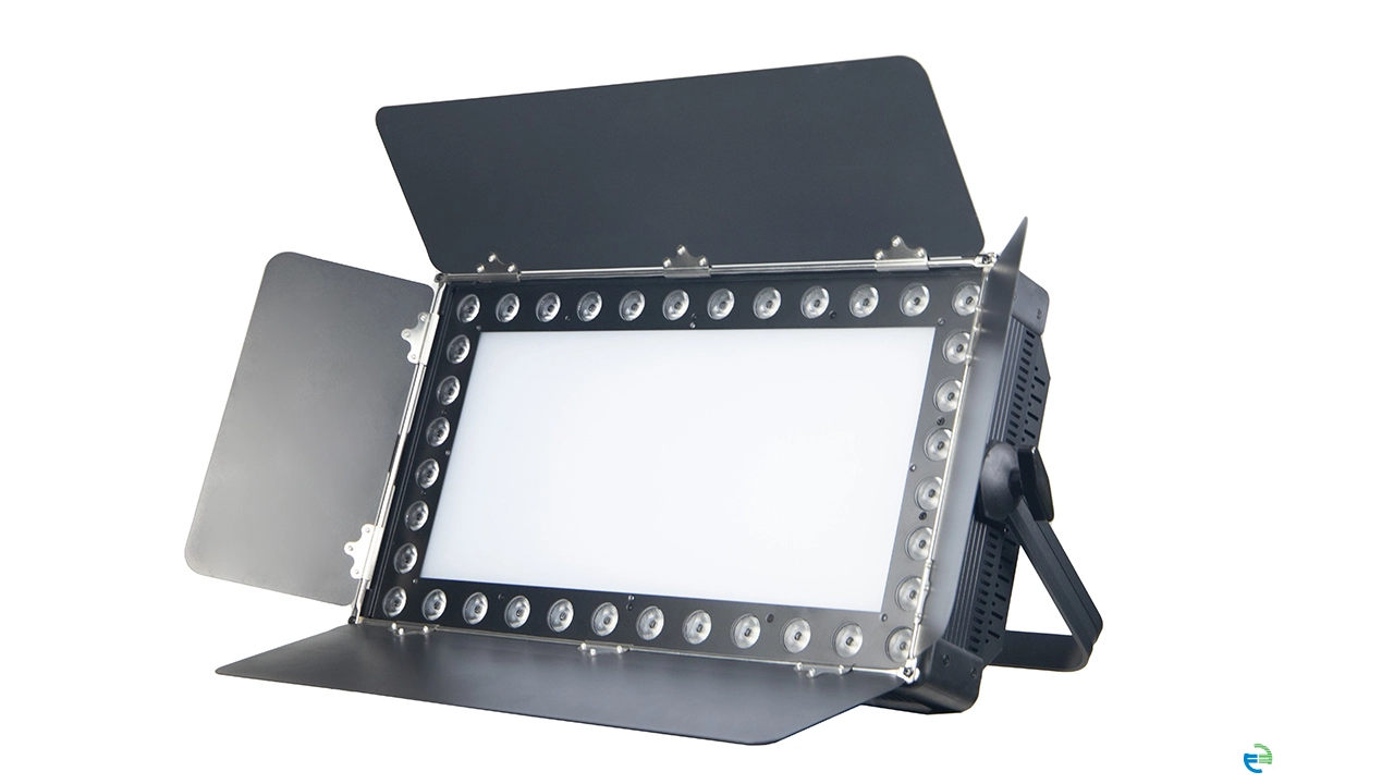 Yellow River | Custom stage light wholesale 1