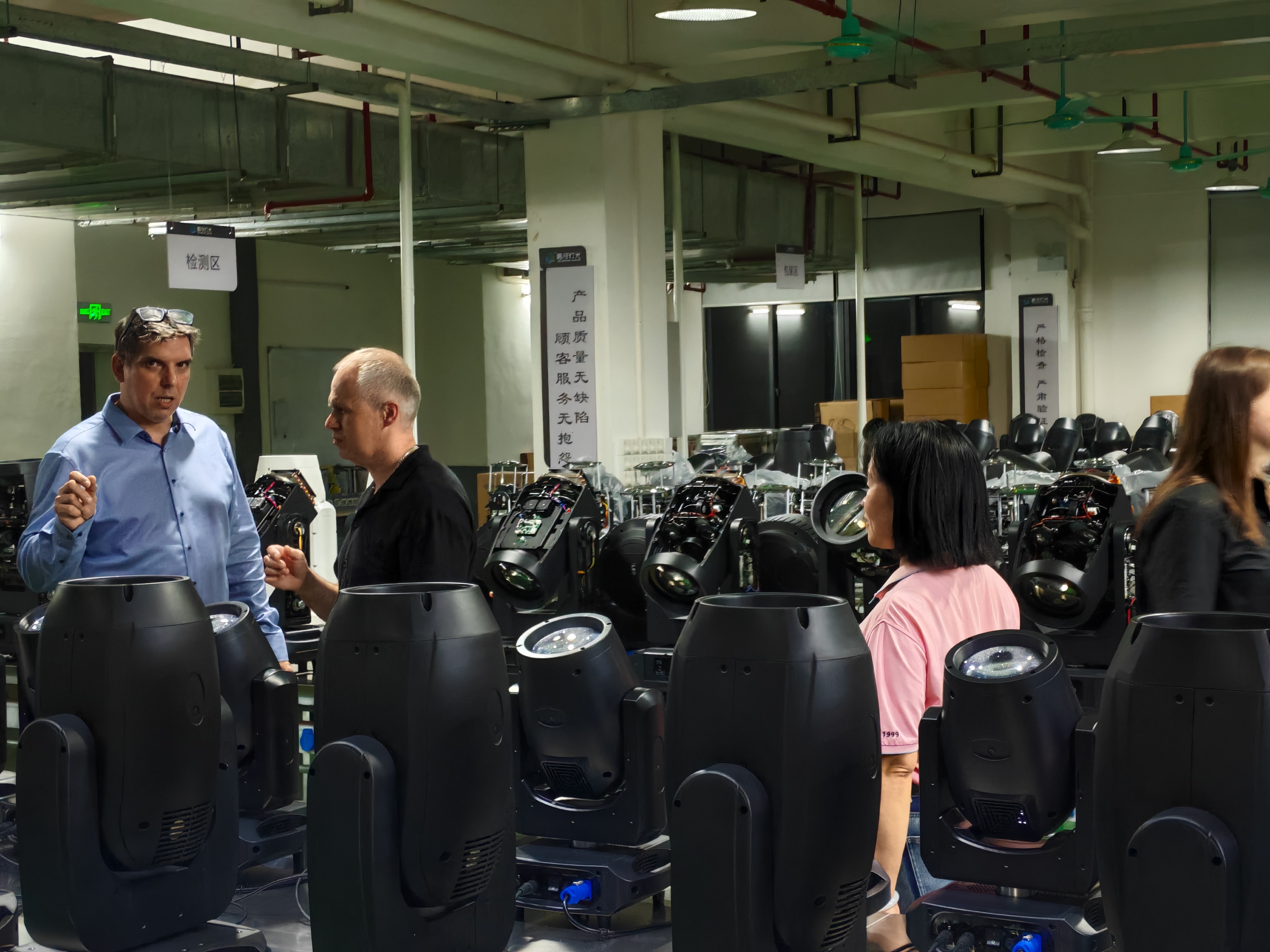 येलरिवर लाइटिंग गुआंगज़ौ प्रो लाइट+ साउंड में भाग लेती है, जो गुणवत्ता और नवाचार के माध्यम से दुनिया के साथ संलग्न है 12