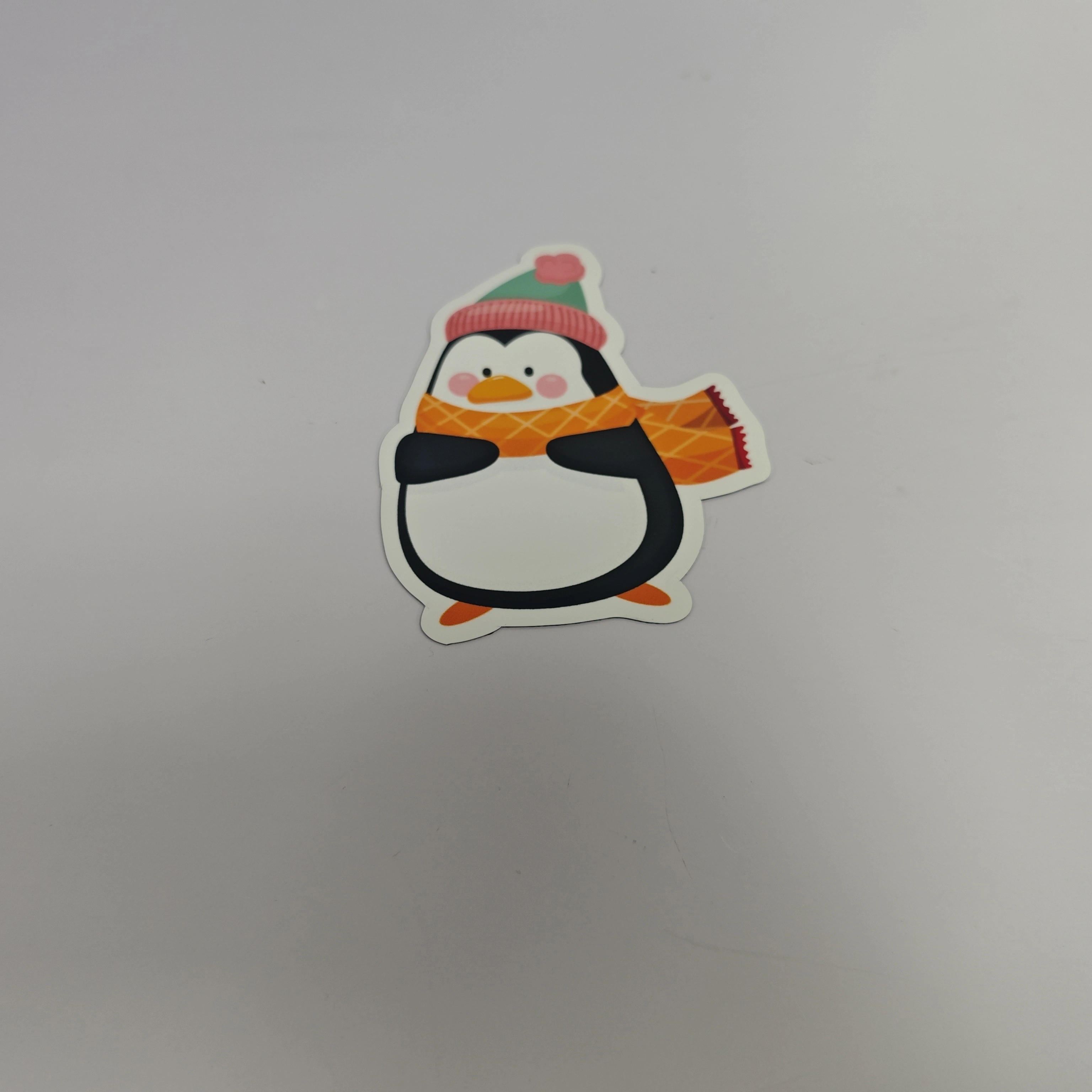 バルクオーダーのための豊かな古典的なお祝いの形をした非常に魅力的なクリスマスの磁気ステッカー 1