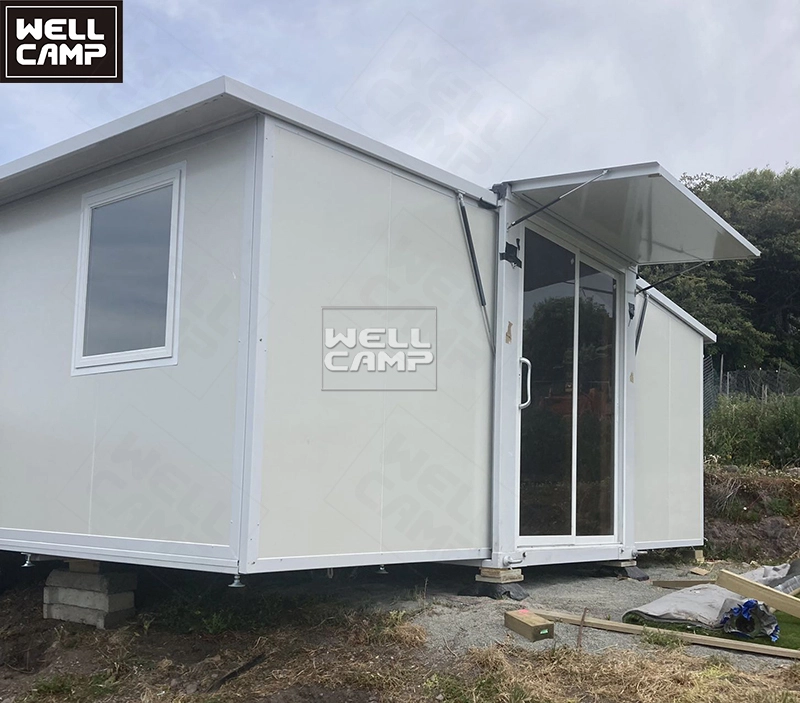 High quality 20FT New Zealand 2 bedroom living container homes 40ft expandable container house with full bathroom 1