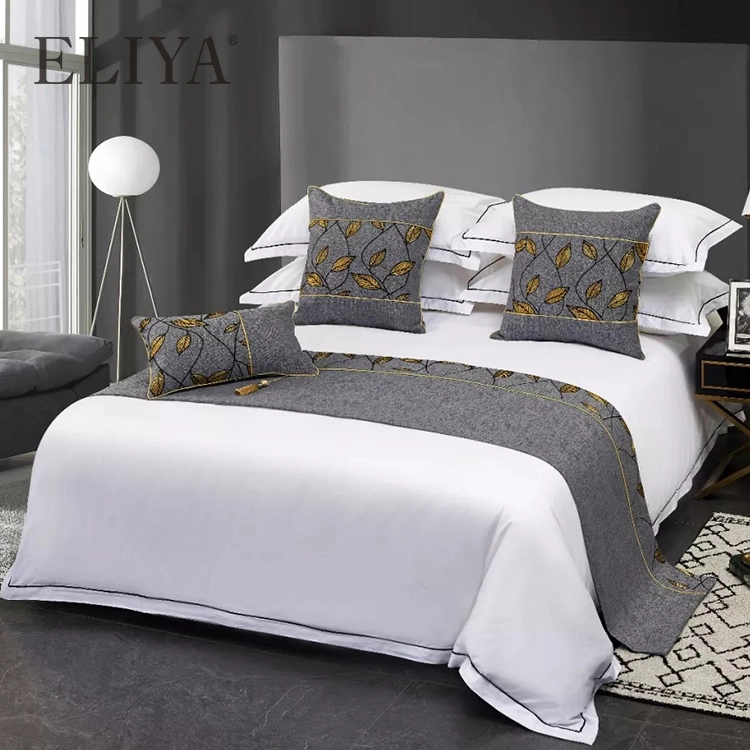 Wholesale Newest Style Jacquard Decorative Plain Dyed Hotel Bed Runner 10