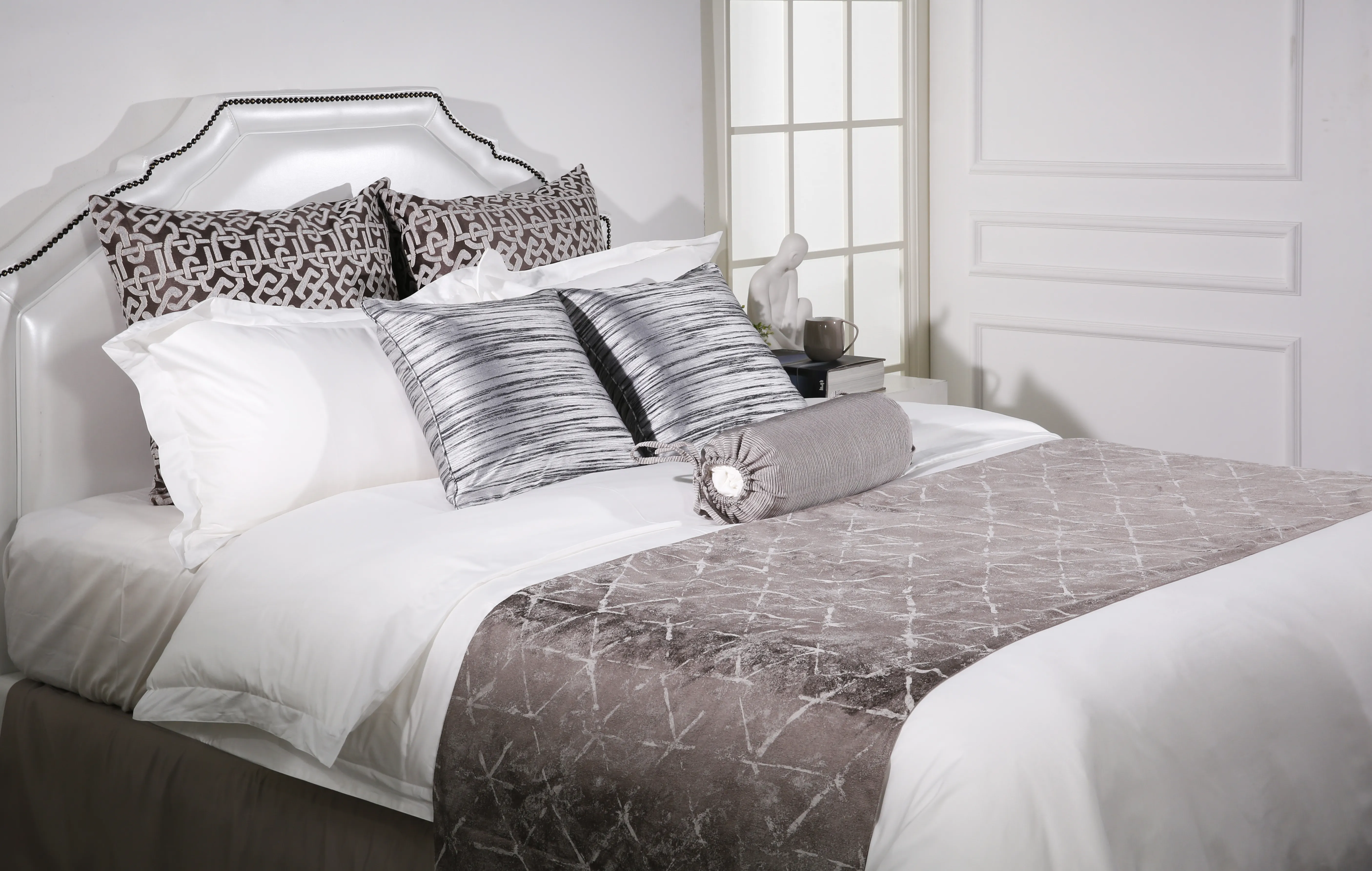 Bed Runner for Bed Online for Hilton Hotel ELIYA 1