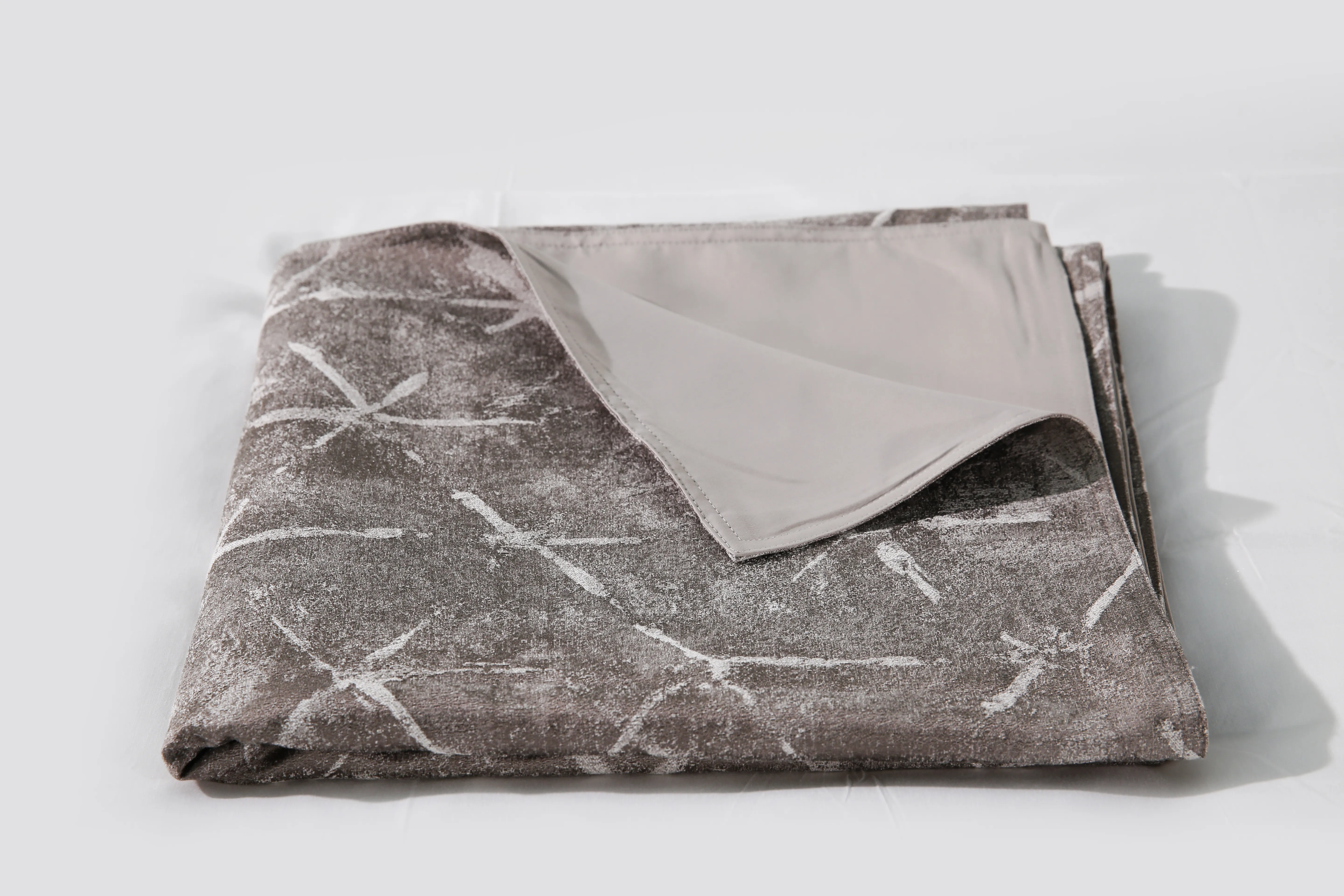 Bed Runner for Bed Online for Hilton Hotel ELIYA 4