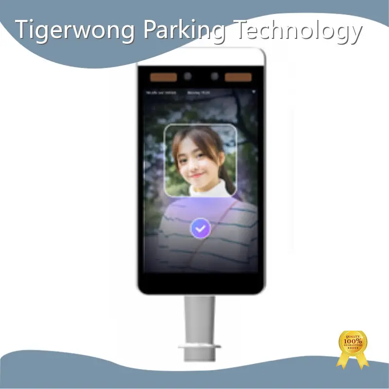 Boom Barrier Images Thiết bị đầu cuối phát hiện nhiệt độ cơ thể nhận dạng khuôn mặt siêu mỏng 8 inch She 1