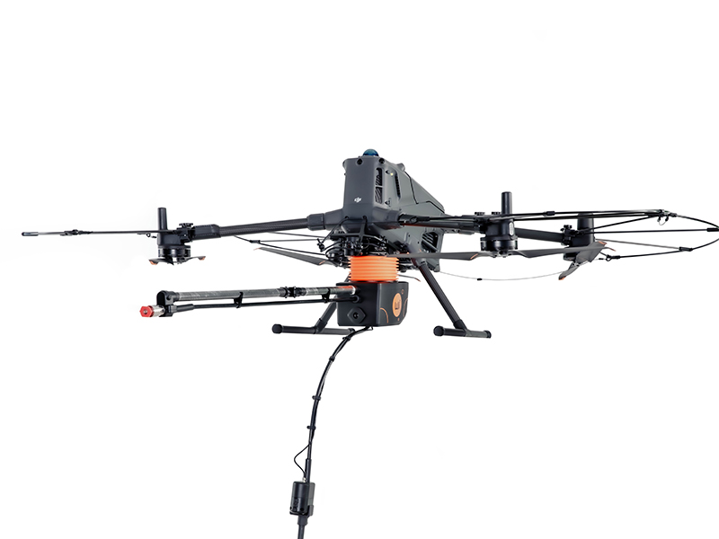 Sistema de limpeza com drones AeroClean P3(T50) para DJI Matrice 400 | Limpeza de fachadas e cortinas de vidro com alta pressão e precisão em diversos tipos de edifícios 3