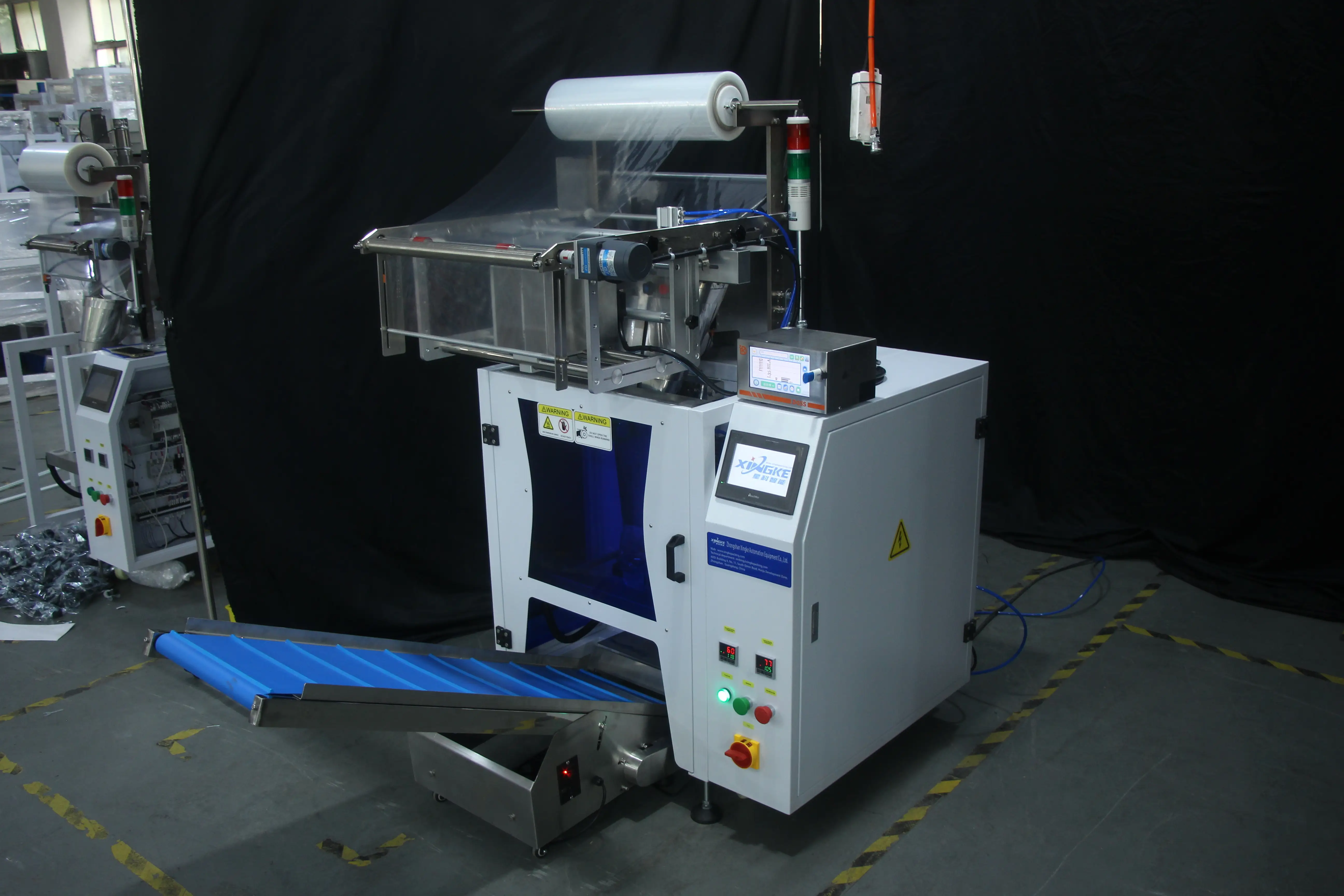 Counting and Packing Machine by XingKe Machine-1 1