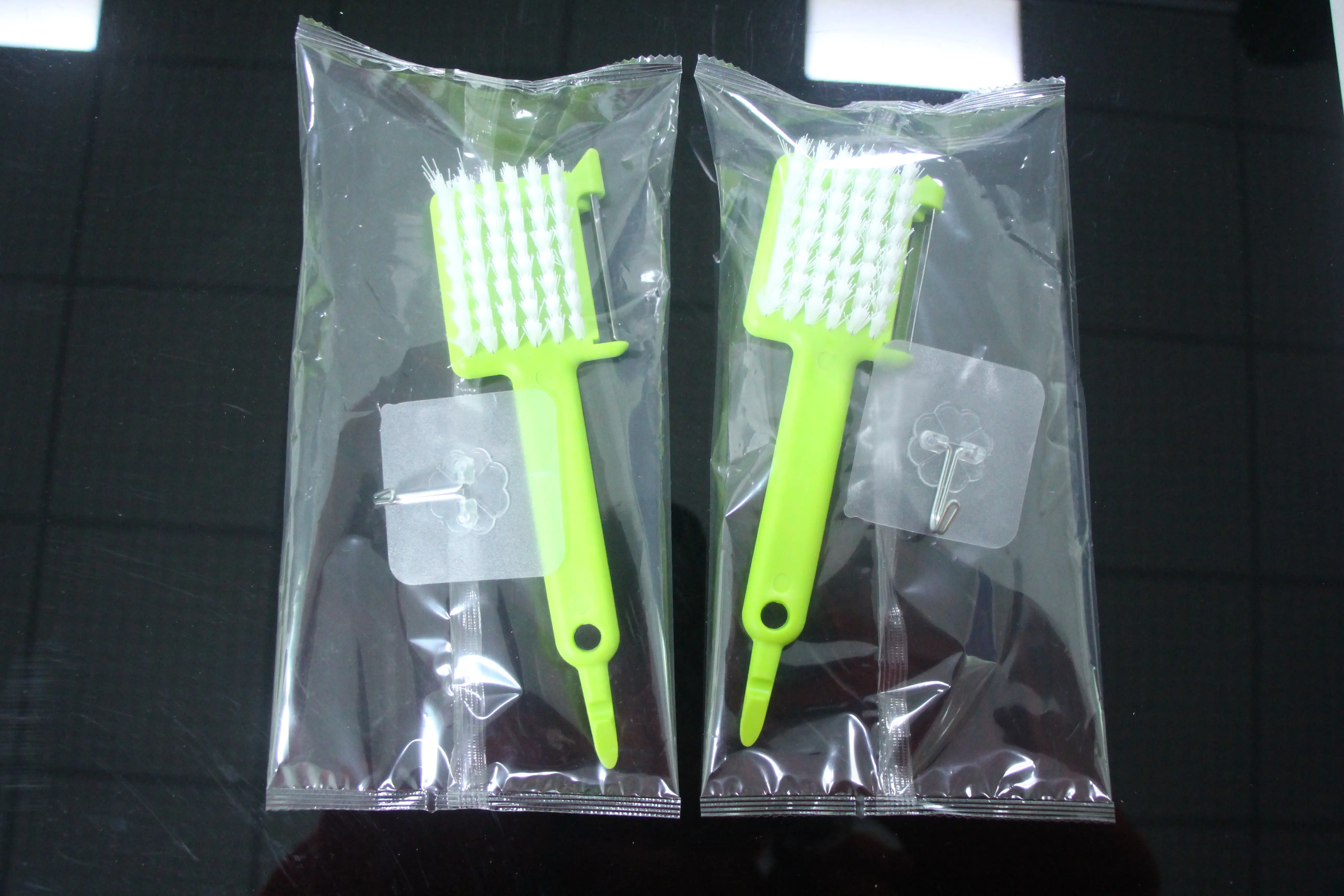 Quality brushes automatic packaging machine Manufacturer | Xingke 1