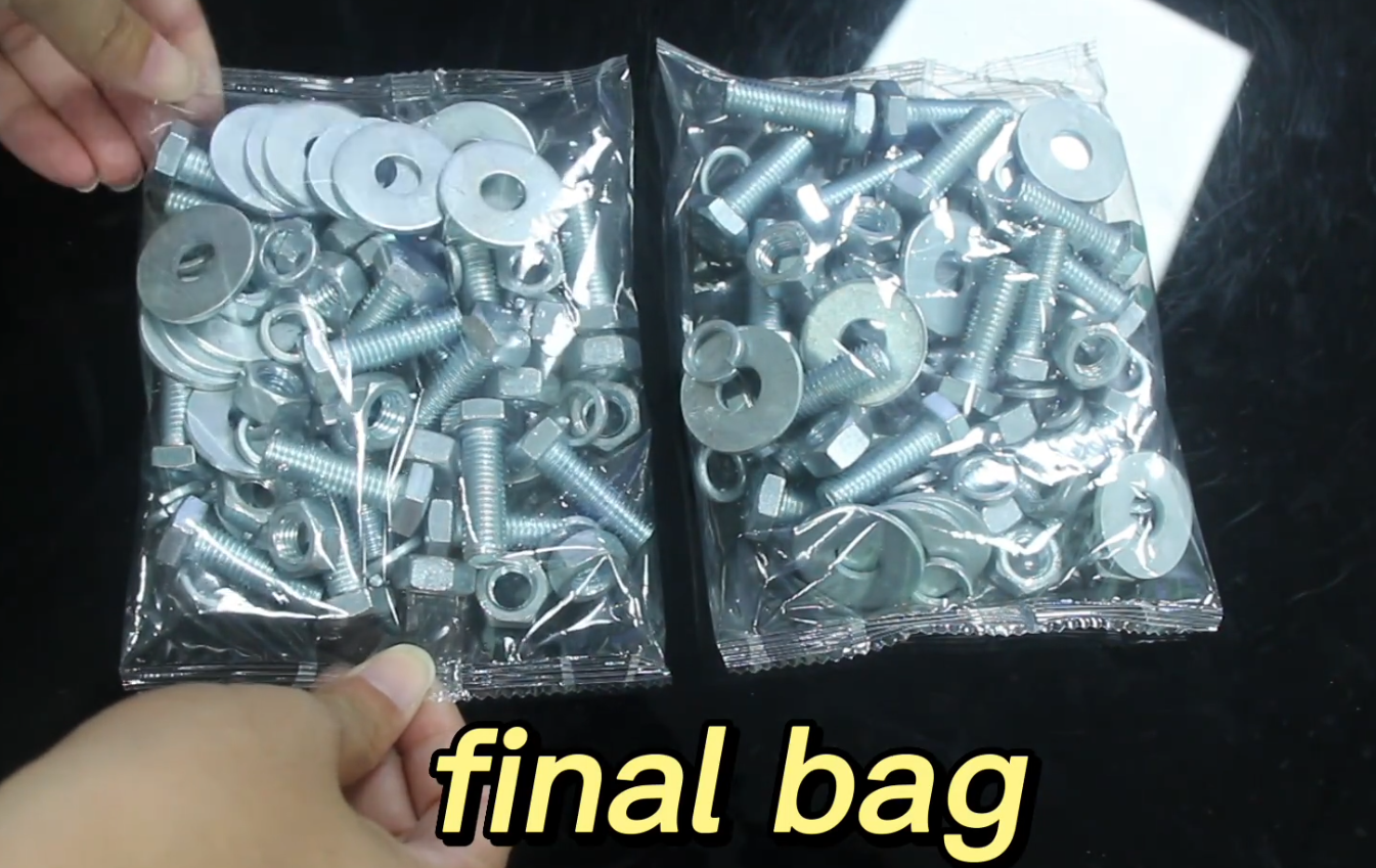 OEM Screws Counting Packing Machine 9